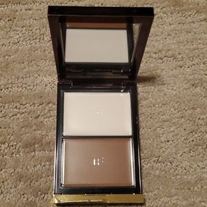Tom Ford Beauty Shade and illuminate -